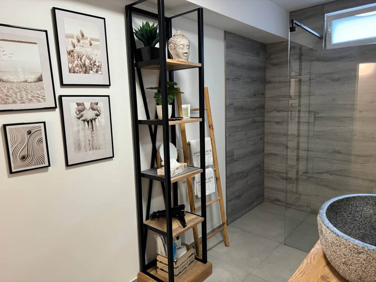 Unterschlupf Bathroom